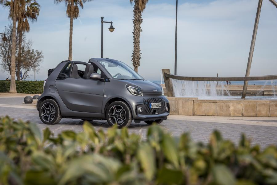  Smart EQ ForTwo Pulse Cabrio (A453) 2020 года  (WW) (фото 20 из 42)
